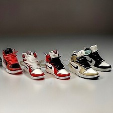 Mini Nike Keyring Sneakers 🔥3D Jordan 1 keychain Trainer Sports Shoe & gift box