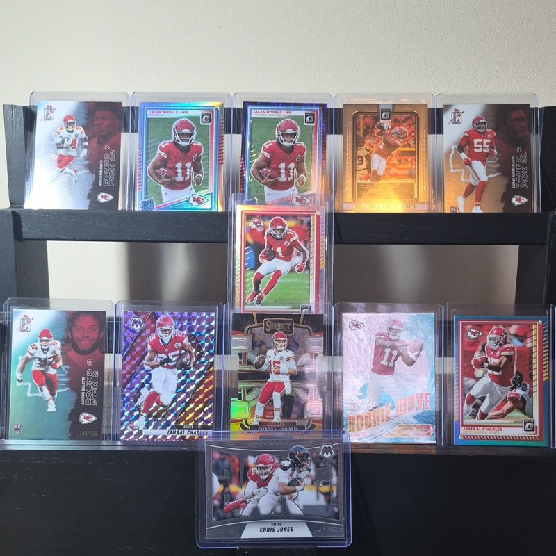 2025 Panini Kansas City Chiefs Mahomes Worthy Royals Charles