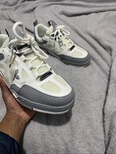 lv skates uk size 10 in good condition just abit dirty. open to offers