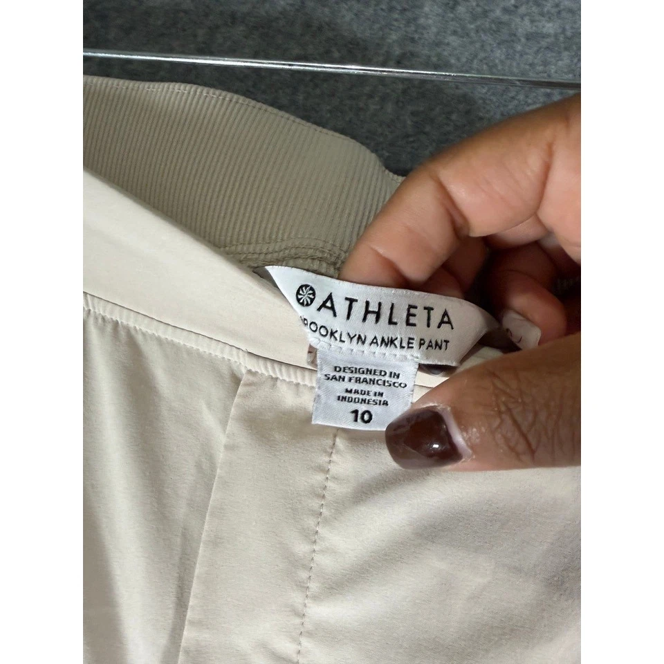 Pantalones al tobillo Athleta Brooklyn para mujer talla 10 tostados informales ligeros Foto 2 de 4