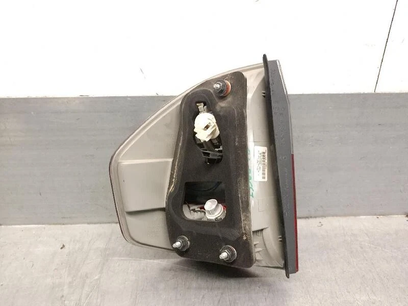 63217162210 proiettore anteriore destro per BMW X3 (E83) 2.0 SD 2003 5654351 - Immagine 2 di 4