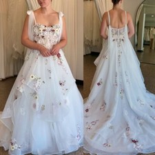 Vintage Ruffles Wedding Dresses with Straps Lace Appliques 3D Flowers Bridal