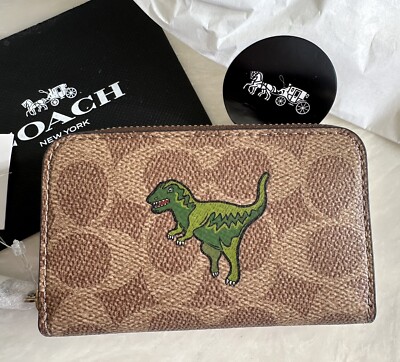 NWT COACH REXY TAN/MULTI SIGNATURE ZIP AROUND CARD CASE CZ119 | eBay