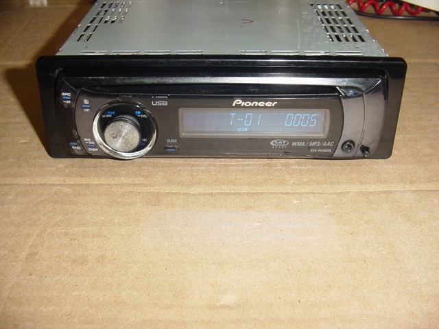 Pioneer Deh P4100ub Car Cd Player W Front Aux Rear Usb Input Sat