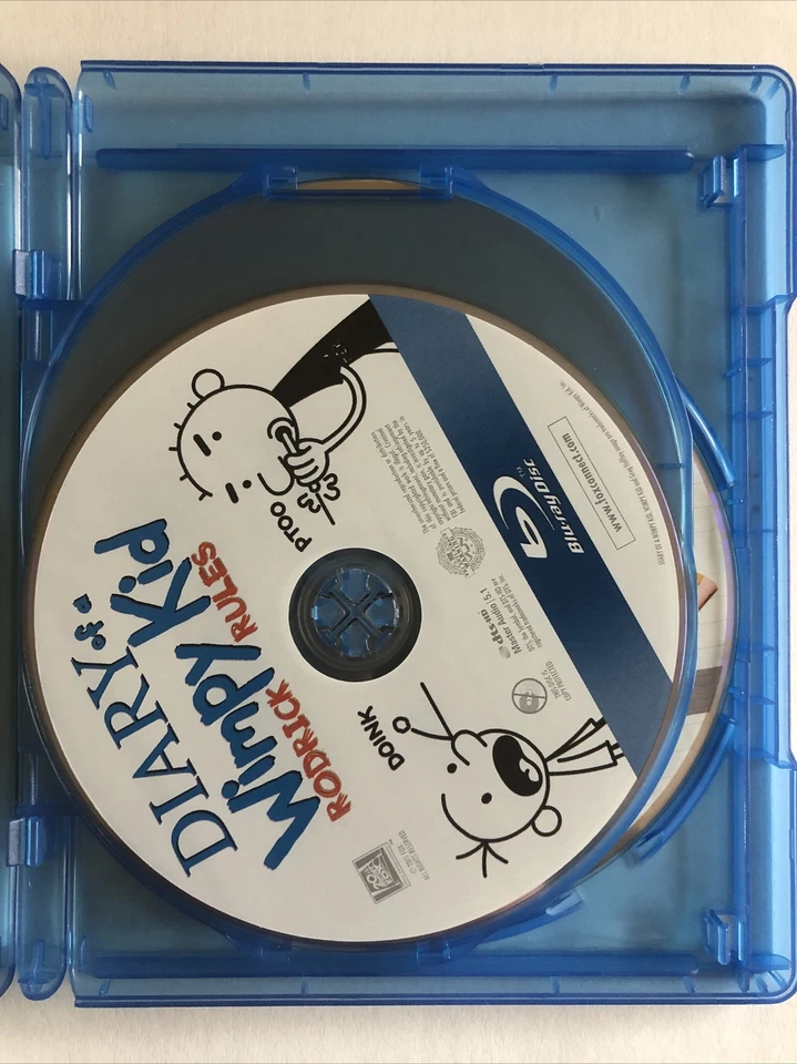 Diary of a Wimpy Kid: Rodrick Rules (Blu-ray/DVD, 2011, 3-Disc Set, Includes) - Image 3 of 4