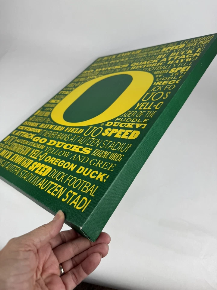 NCAA Oregon Ducks 16” x 20” High Resolution Canvas Art U of O Ducks Wall Hanging - Image 3 of 4