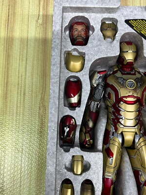 HOT TOYS DIECAST 1/6 SCALE FIGURE Iron Man Mark 42 MK XLII MMS197