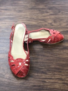 stuart weitzman red shoes