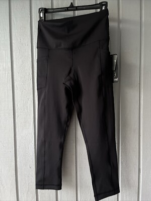 90 Degree Ladies Capri Size Small Pockets