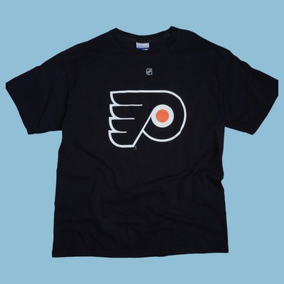 Vintage Reebok NHL Philadelphia Flyers Richards #18 T-Shirt - L
