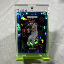 2023 Panini Prizm Dalton Schultz Blue Ice Prizm numbered #70/99 Houston Texans