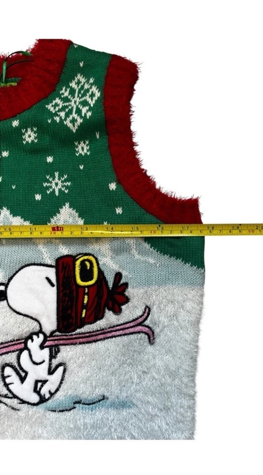 Peanuts Holiday Snoopy & Woodstock Ski Vest Sweater Fuzzy Christmas Green Sz S - Image 3 of 4