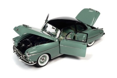 Autoworld 1:18 1950 Oldsmobile Rocket 88 Alder Green AMM1280