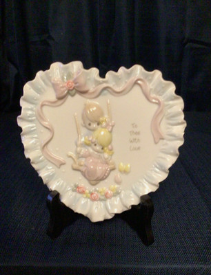 Precious Moments To Thee with Love 1993 (heart plate)  