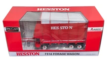 SpecCast Hesston 7316 Forage Wagon 1/16 scale SCT 940