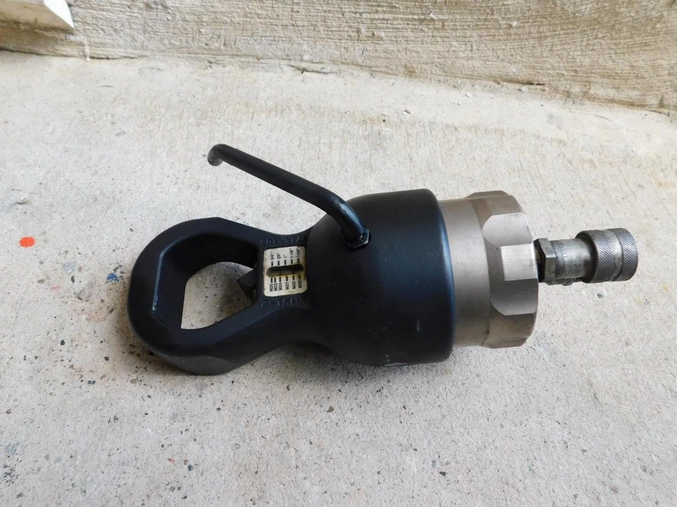 SPX POWER TEAM ENS1-2 HYDRAULIC POWERED NUTSPLITTER NUT SPLITTER - Image 2 of 4