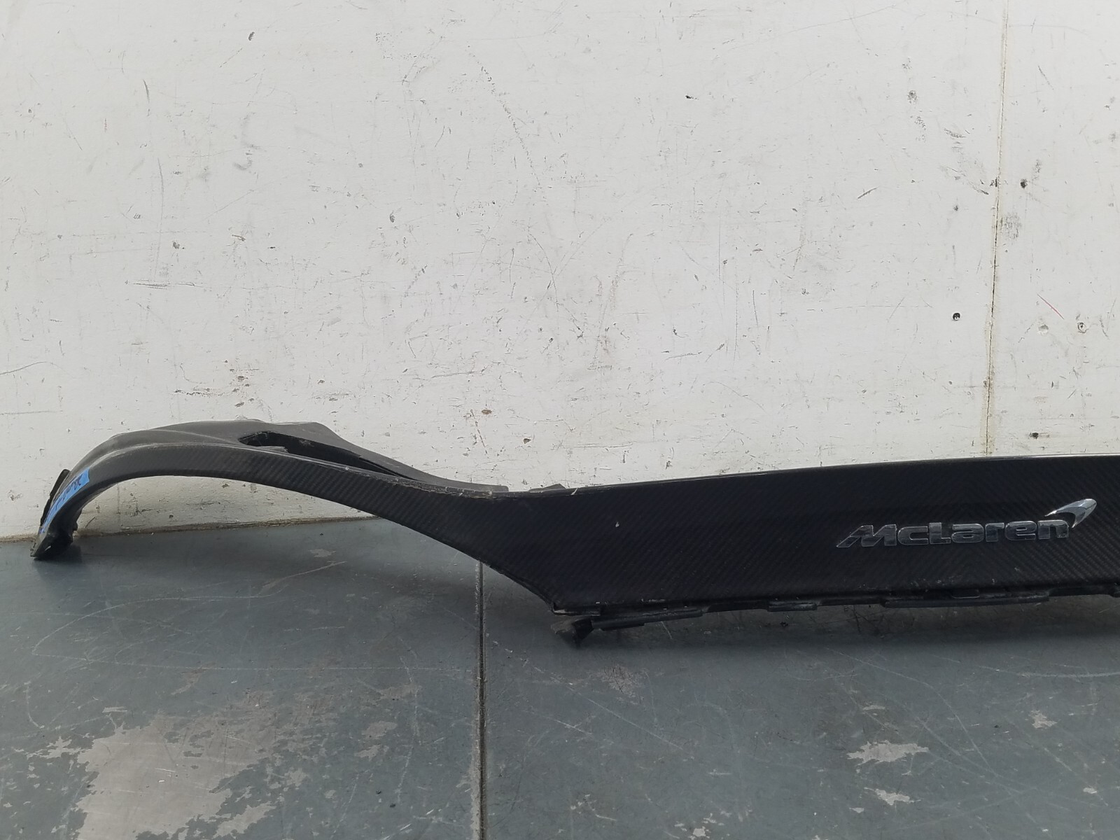 2019 McLaren 600LT 600 LT Carbon Rear Bumper Upper Section  - ** #6618 H2