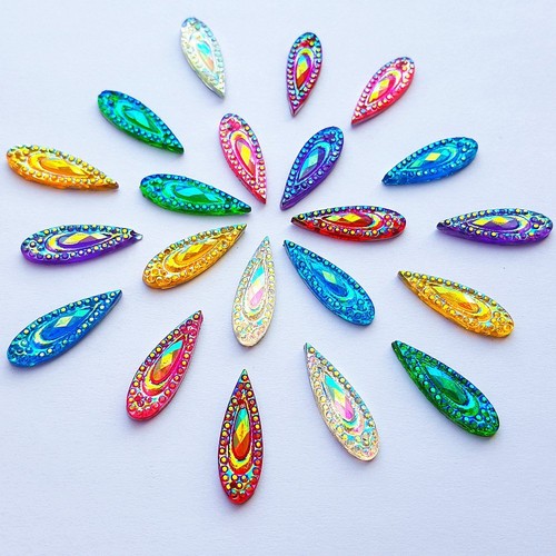 100 AB Clear Faceted Drop Shape Sew on Rhinestones Crystal Gems Flatback Sewi... - Picture 3 of 3