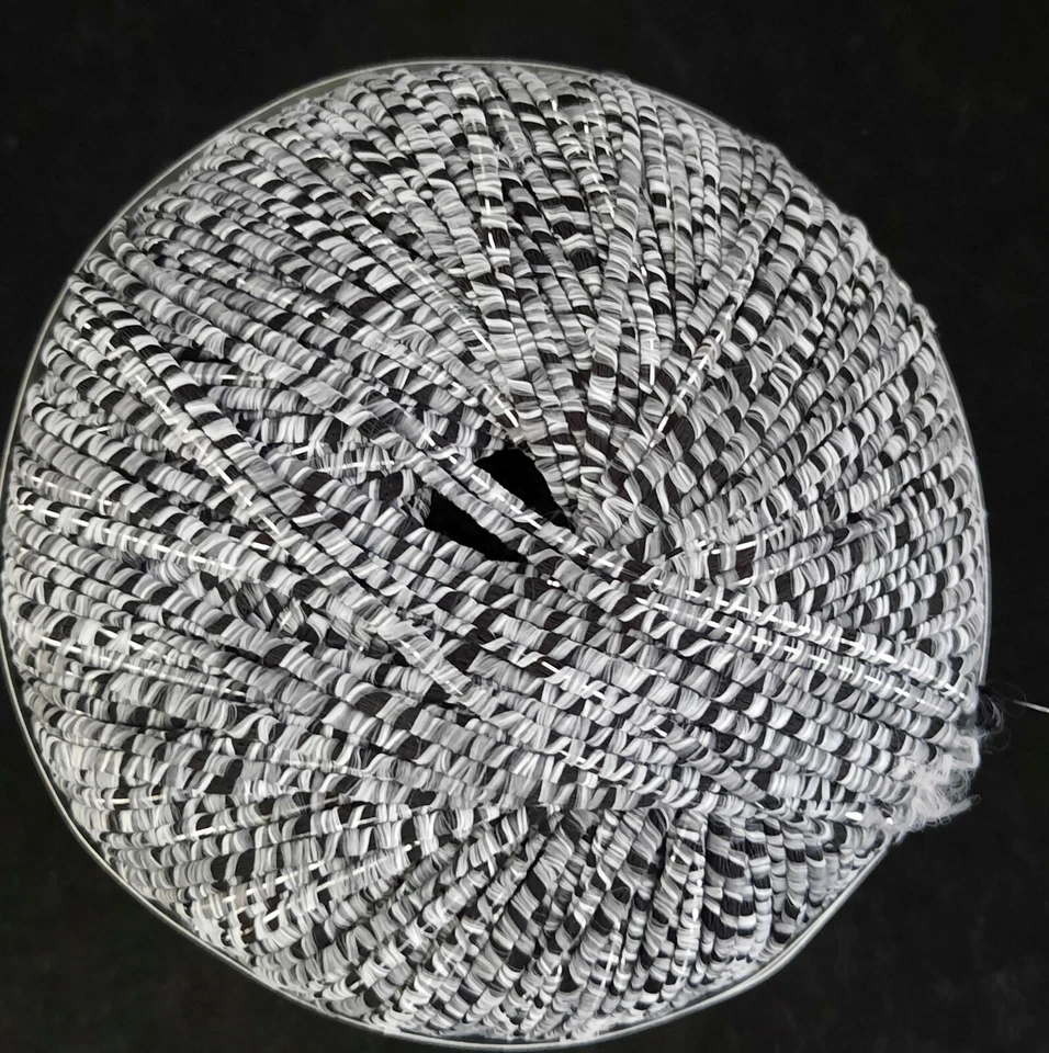 (119 €/kg): 50 g LG NIZZA, Bändchengarn mit Glanzfaden Fb.12 grau #4814 - Bild 2 von 2