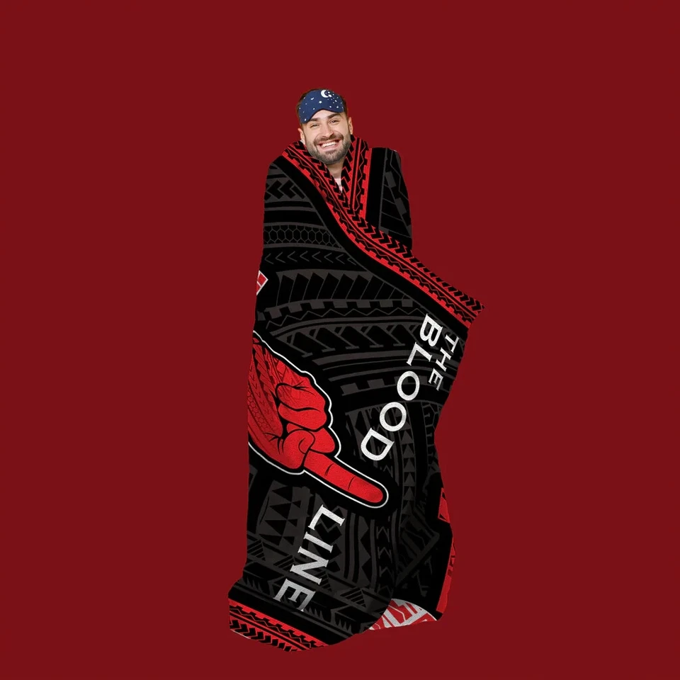 Manta de felpa Raschel Sleep Squad WWE Bloodline 60” x 80” Foto 2 de 4