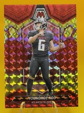 2024 Mosaic Younghoe Koo Choice Fusion Red & Yellow Prizm #/80