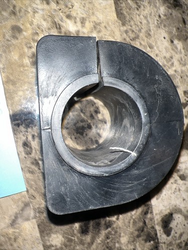 GM Bushing 15005612 - Picture 5 of 6