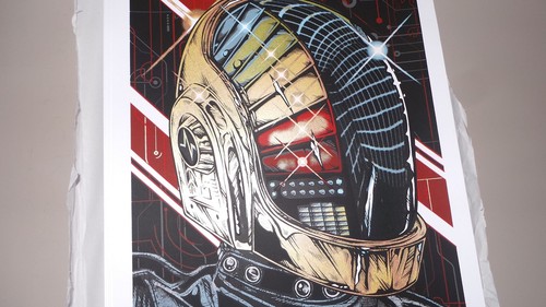 Daft Punk Guy by Rhys Cooper & Studio Seppuku 2015 S/N xxx/150 - Picture 2 of 4
