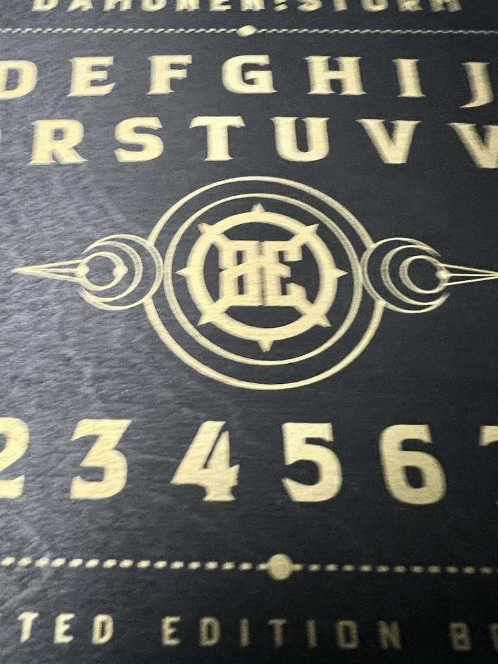 Blutengel - Dämonen:Sturm (Limited Oujia Edition) - HolzBox Top Limited Artikel - Bild 4 von 4