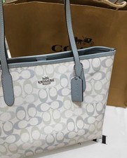 NWT Coach Medium City Tote Bag In Pretty Signature Canvas CDZ09