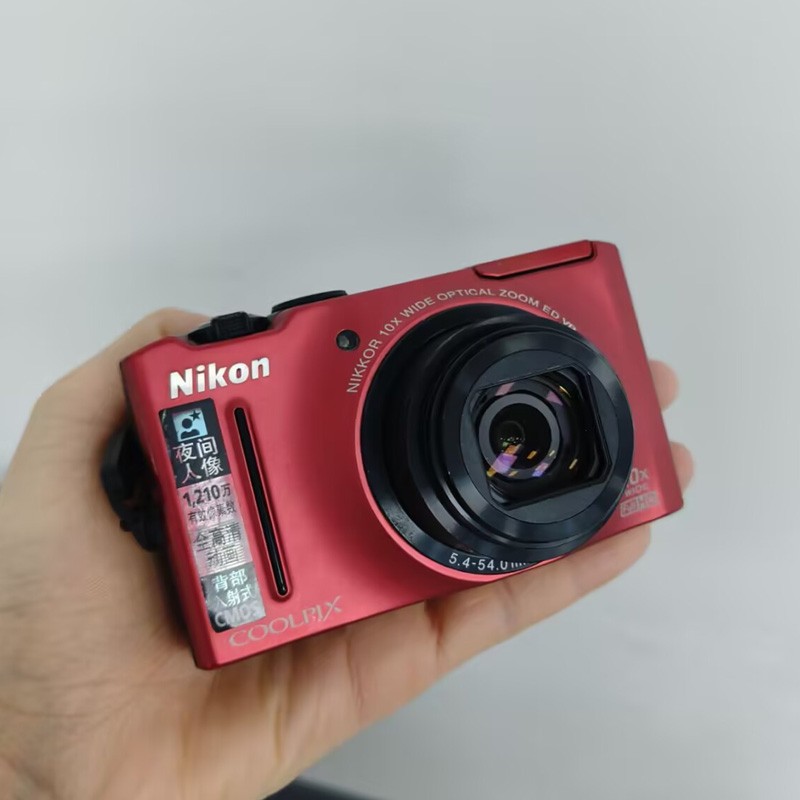 nikon S8100 red（S160） Nikon COOLPIX S8100: 12MP, 1080p HD And