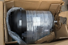 WEG 01018ET3ER215TC-S Electric Motor 10hp 213/5TC-FR TEFC New Scratch/Dent