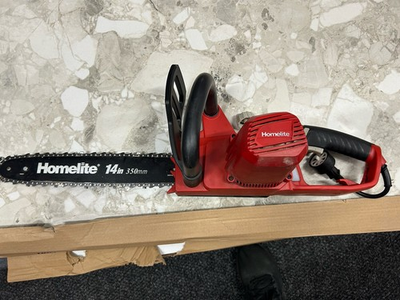#ad Homelite Electric Chainsaw 16quot; 9 Amp Tool Less Chain Tensioning Automatic Oiler $52.99