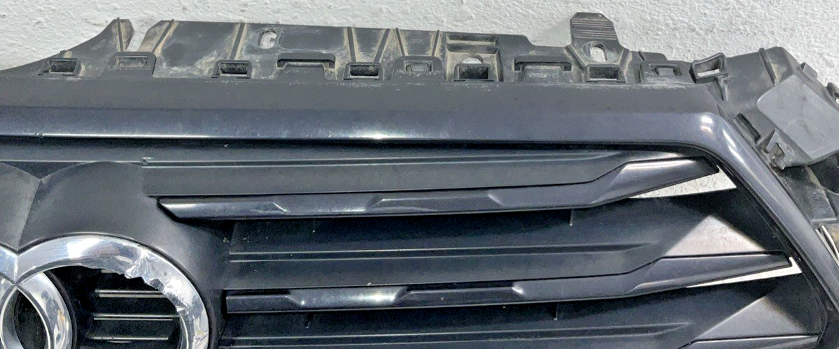 Audi A4 Quattro Front Grille 8W0853651 OEM B9 for sale online | eBay