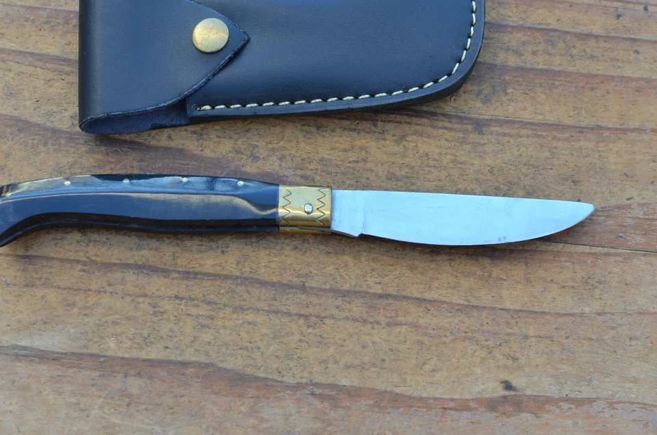 Cuchillo plegable de acero inoxidable hecho a medida de la colección Eagle 9888FF Foto 2 de 4