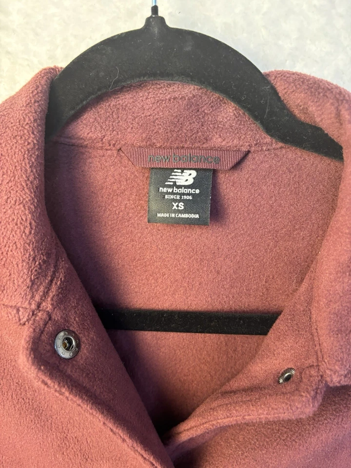 New Balance Extra Warm Polar Fleece Shacket Women's XSmall Burgundy - Image 3 of 4