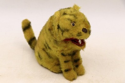 VINTAGE Alps Wind Up Mechanical Roaring Tiger Japan Works! Fair/Good