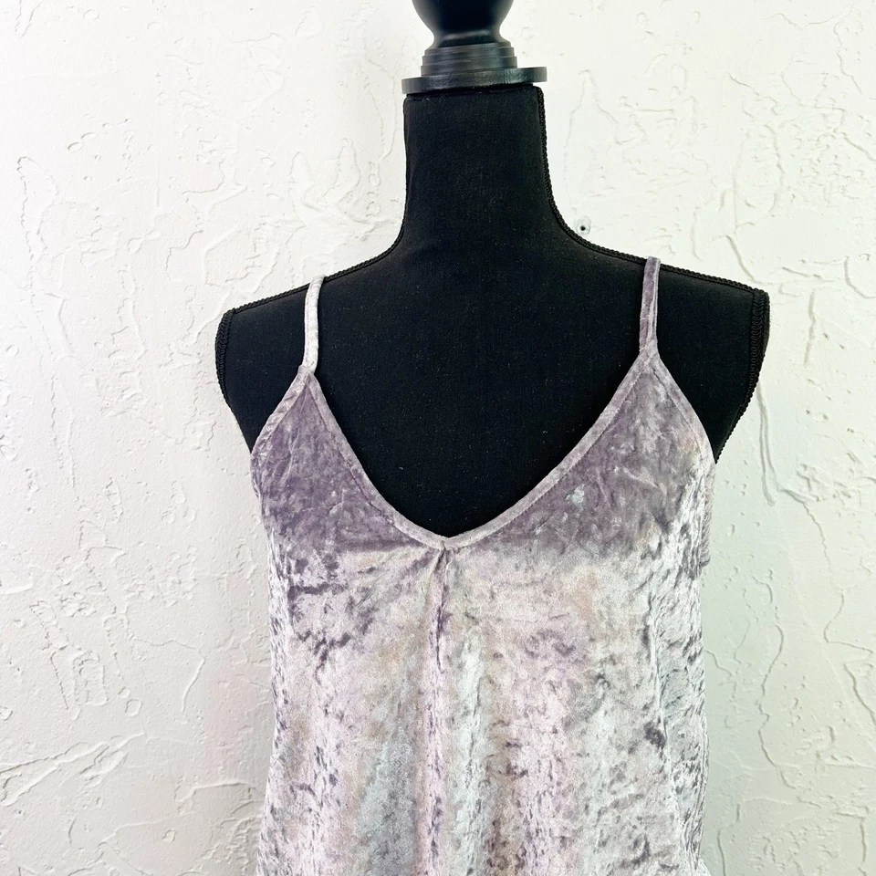 Purple Crushed Velvet V-neck Tank Top Size Small Whimsigoth - Image 2 of 4