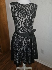 Betsy  Adam Elegant Black Lace Layered Ribbon Waist Dress Size 4 Made in USA