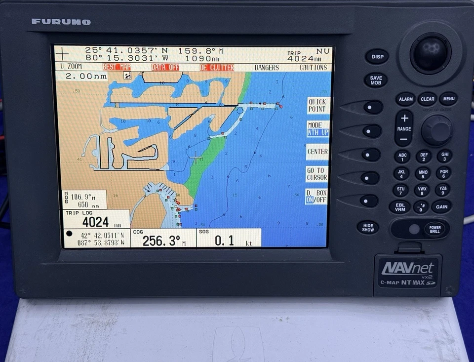 Furuno RDP-149 NavNet VX2 Radar C-Map MAX GPS Plotter Pantalla multifunción Foto 3 de 4