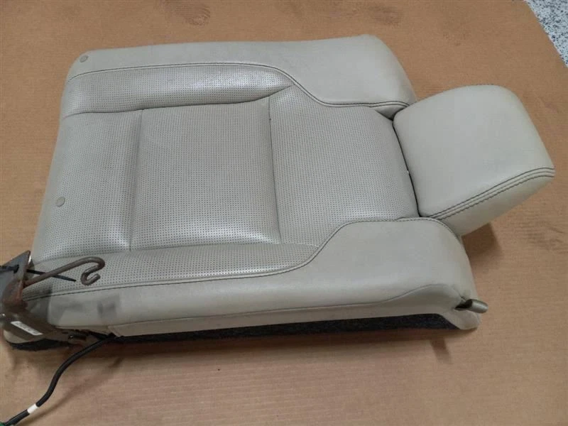 Ford Taurus 2010 asiento trasero izquierdo parte superior cuero Foto 2 de 4
