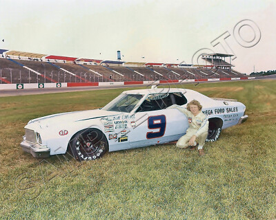 BILL ELLIOTT ROOKIE 1976 FORD TORINO CHARLOTTE #9 NASCAR AUTO RACING 8X10 PHOTO