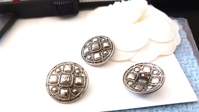 Chanel Button 22mm Single silver tone  metal made in France