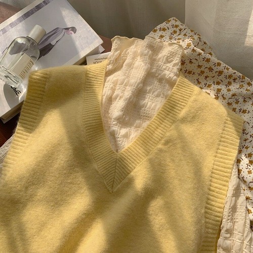 Women Sweet Waistcoat Sleeveless Tops Soft Solid V-Neck Knitted Sweater Vest - 第 2/10 張圖片