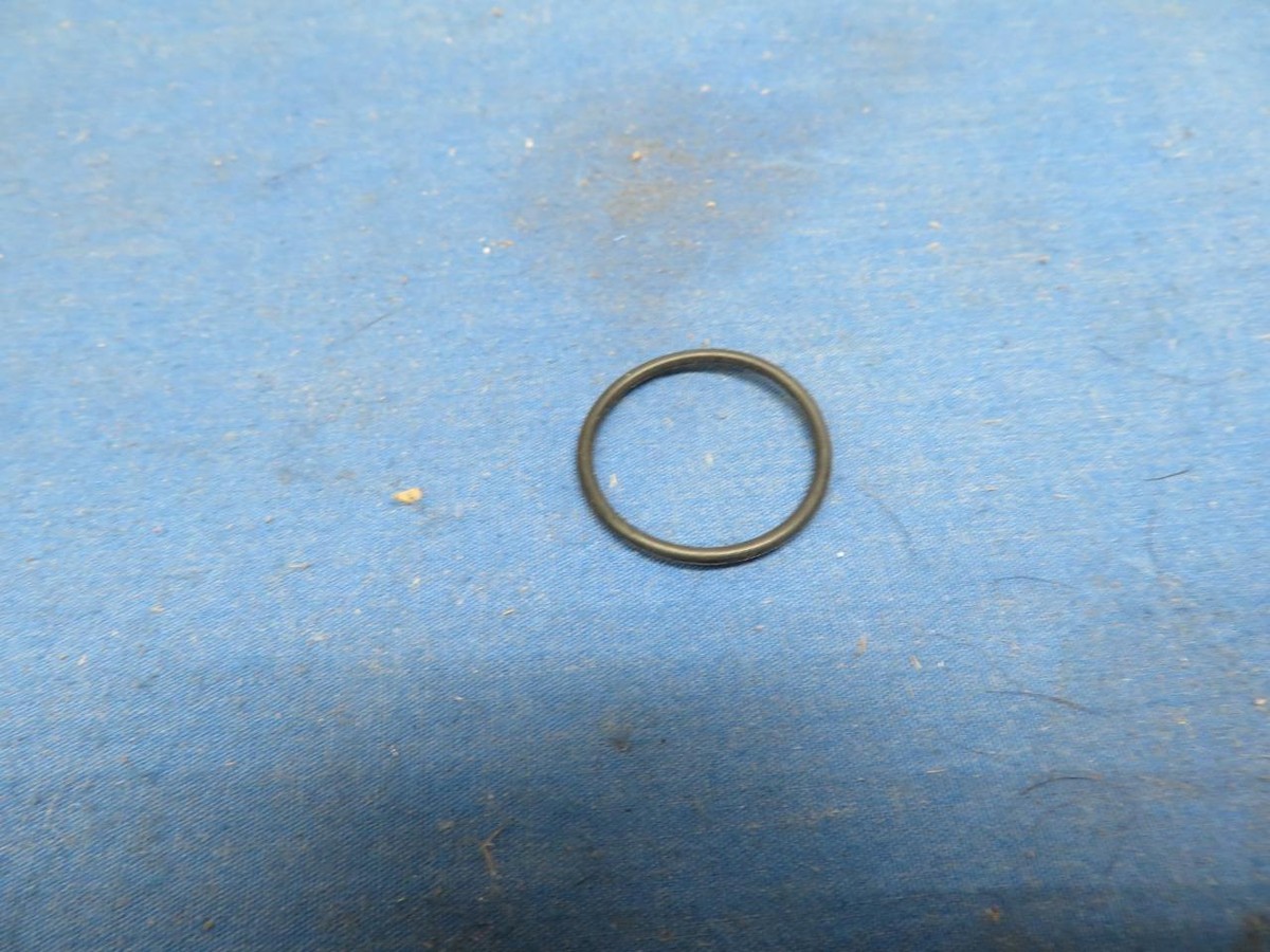 Kawasaki NOS 16038-009 Cover Gasket Z1 KX KE KDX KXT 1973-87 for