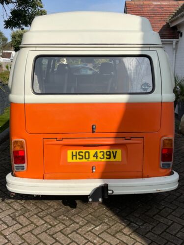 VW T2 Bay Window Camper Van-1980 - Picture 3 of 24