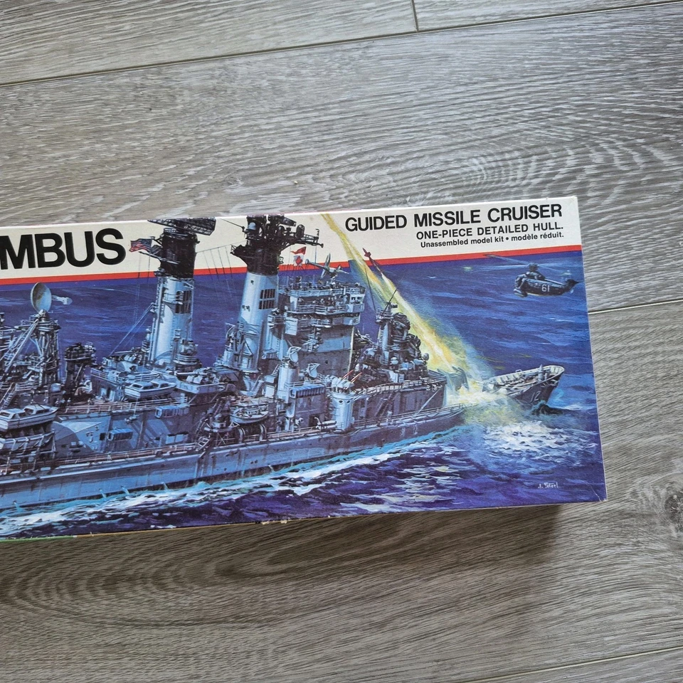 Vtg Monogram U.S.S. Columbus Guided Missile Cruiser model kit one piece 1:500 - Image 2 of 4