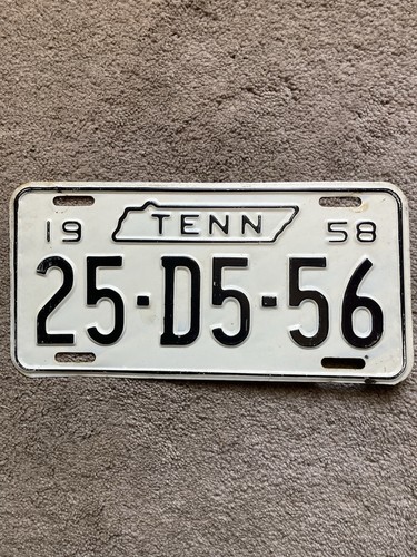 1958 Tennessee License Plate - 25 D5 56  - Nice!