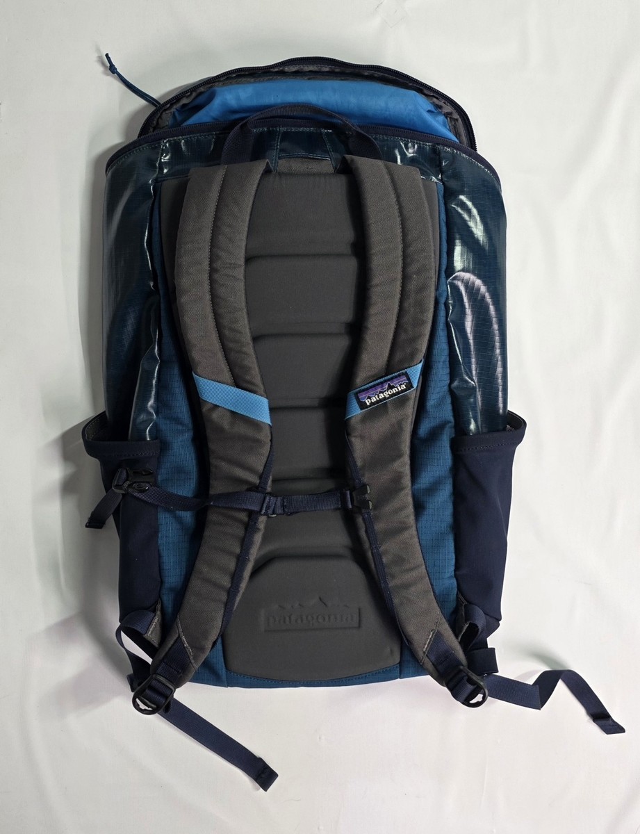 Rare Patagonia Black Hole Backpack 25L Style# 49296 Discontinued