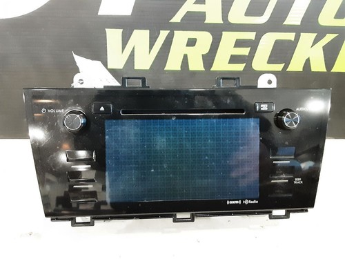 Audio Equipment Radio Receiver With Navigation US Market Fits 16 LEGACY 628640 - Picture 2 of 12