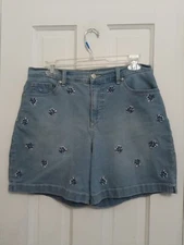 Gloria Vanderbilt All Around Swimming Effect Plaid Short Size 8 C3